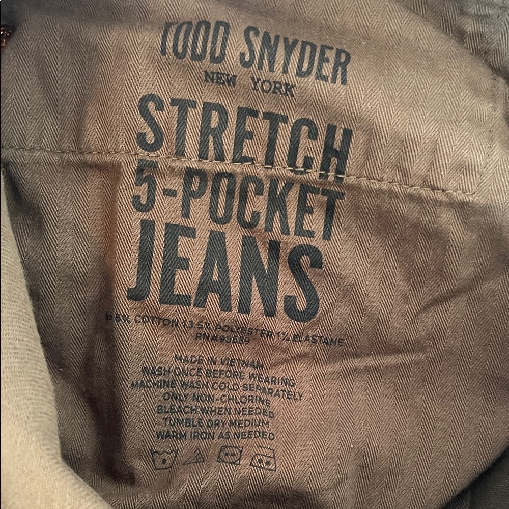 NEW Men’s Todd Snyder Slim Garment-Dyed Jean in Olive - Picture 16 of 16